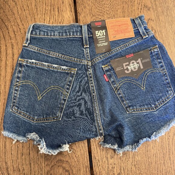 New Levi's 501 High Rise Shorts Size 24 - Picture 1 of 3